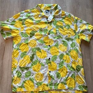 Mexx Men’s Yellow & Green Lemon Print Short-Sleeve Shirt
